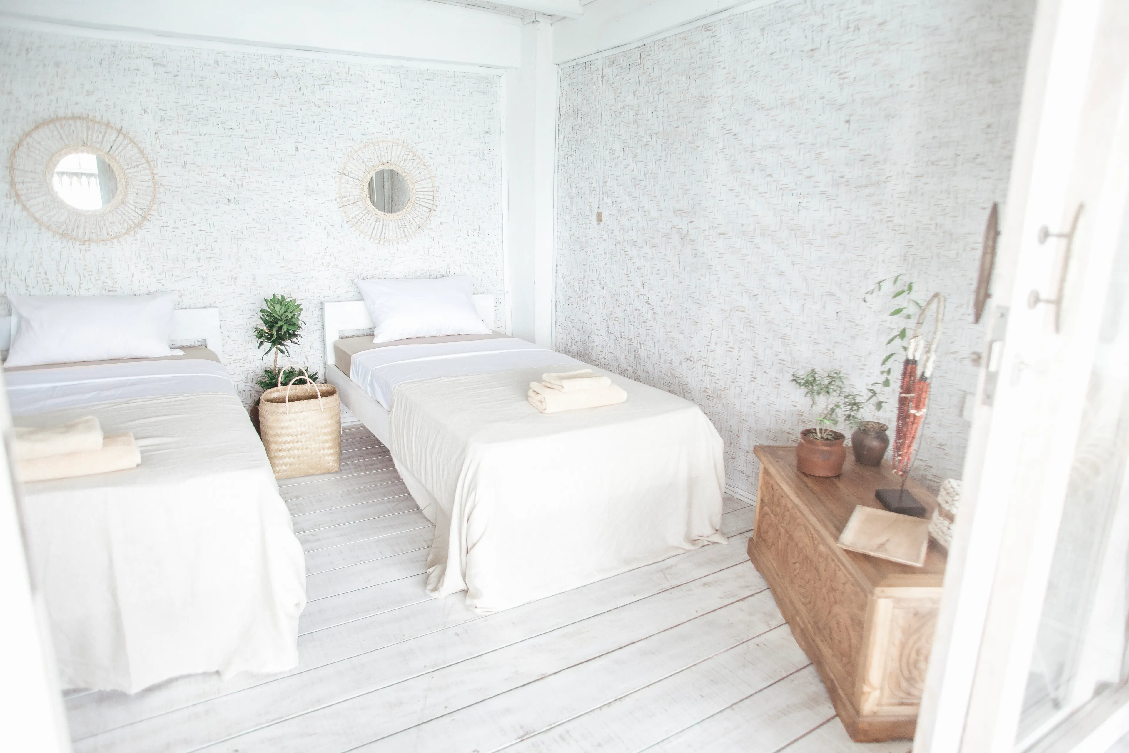 Zweibettzimmer mit geteiltem Bad - 3