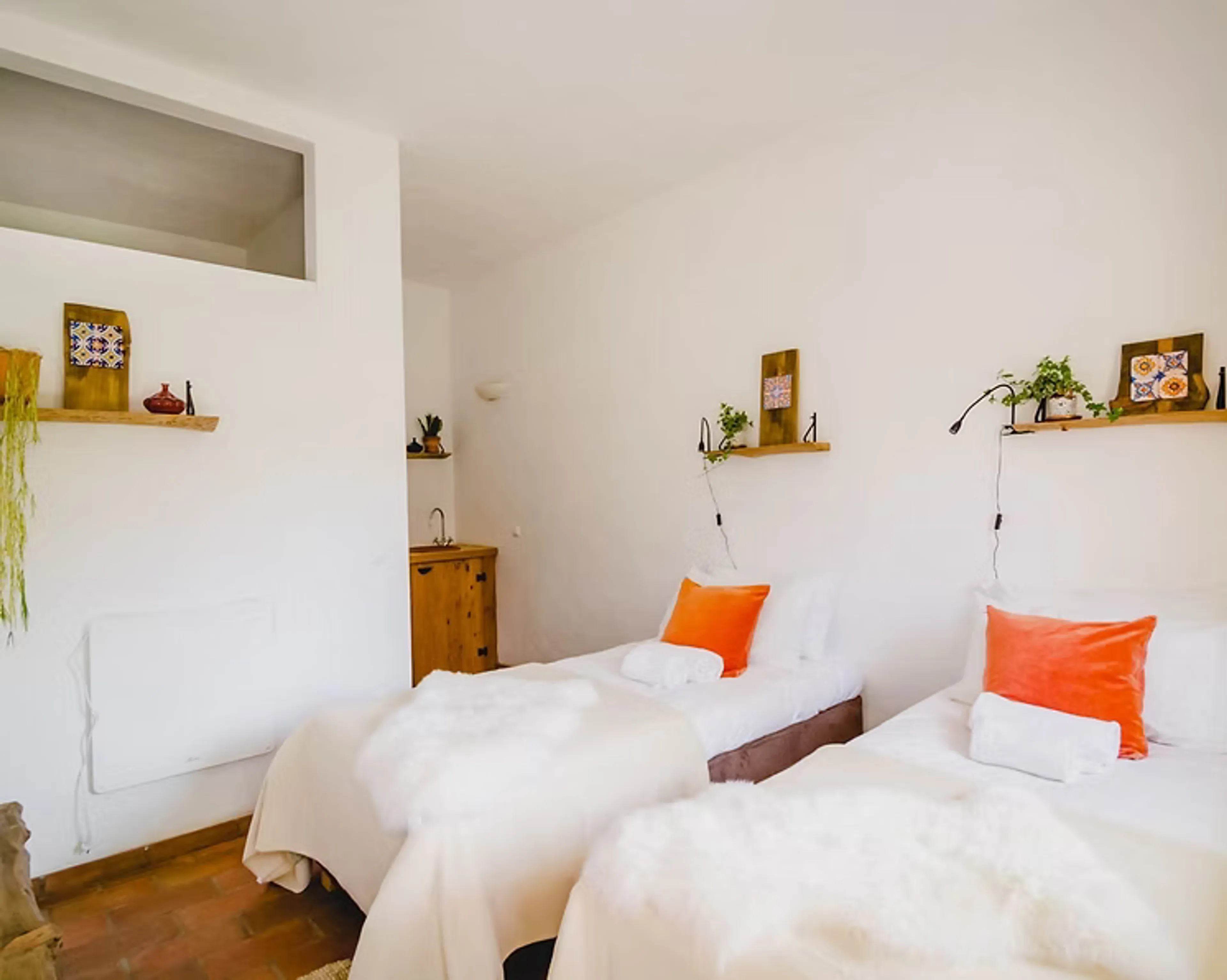 Twin Room - 1