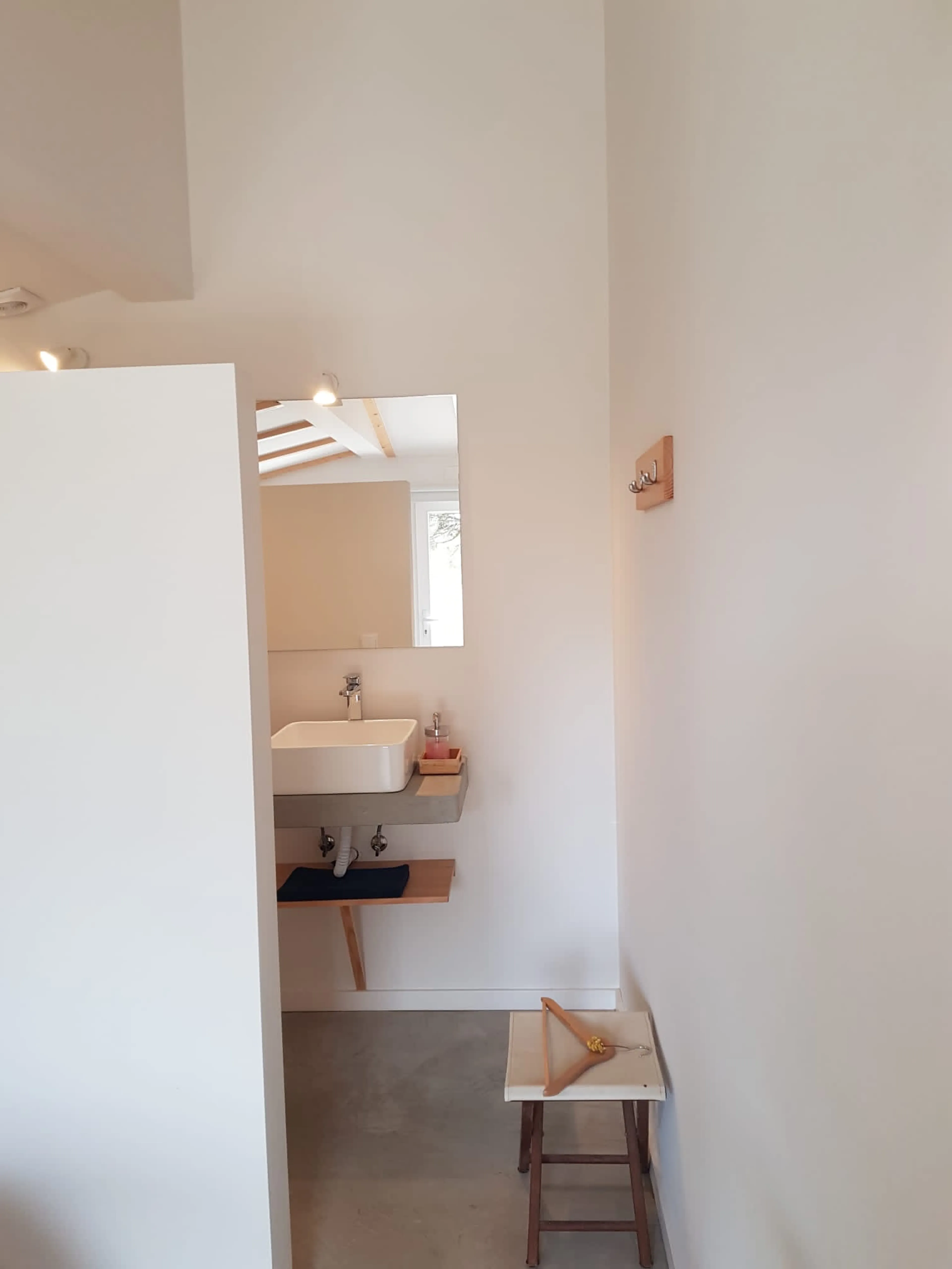 Suite - 2