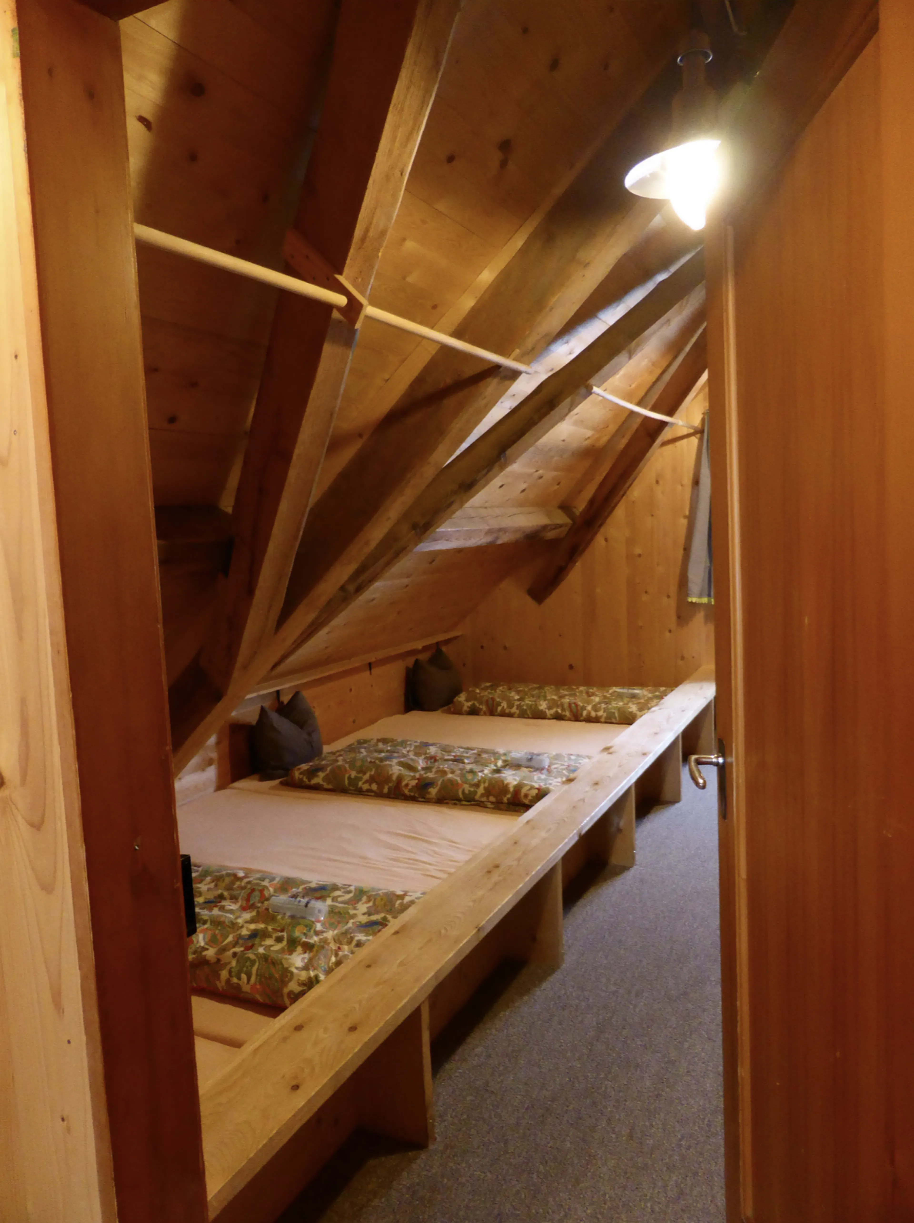 Mehrbettzimmer Lagercharakter - 1
