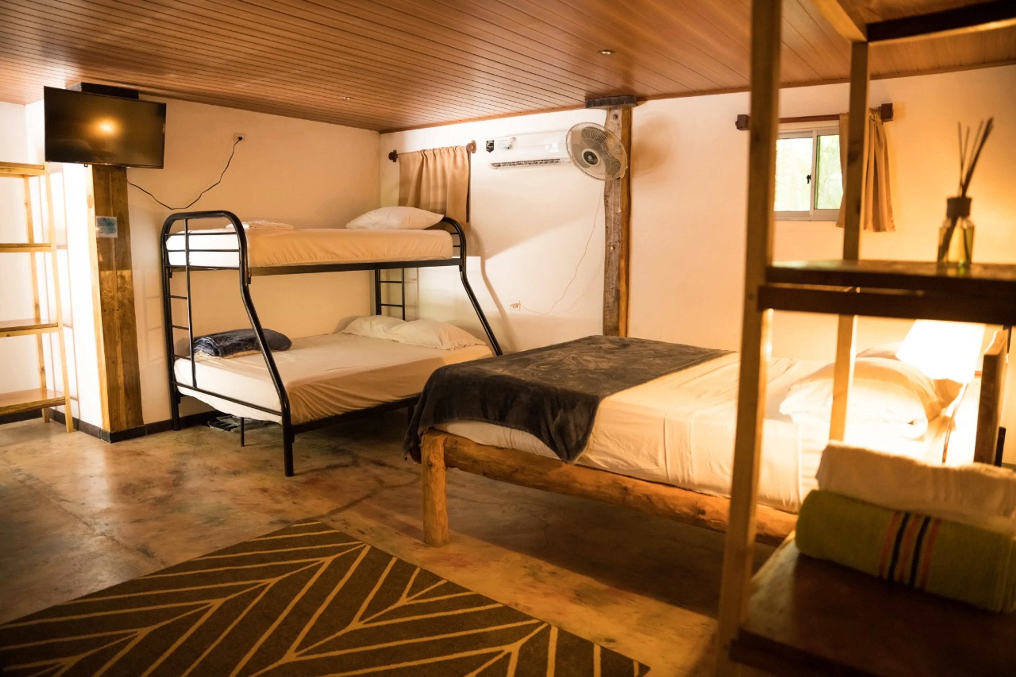 3-Bett-Zimmer - 1