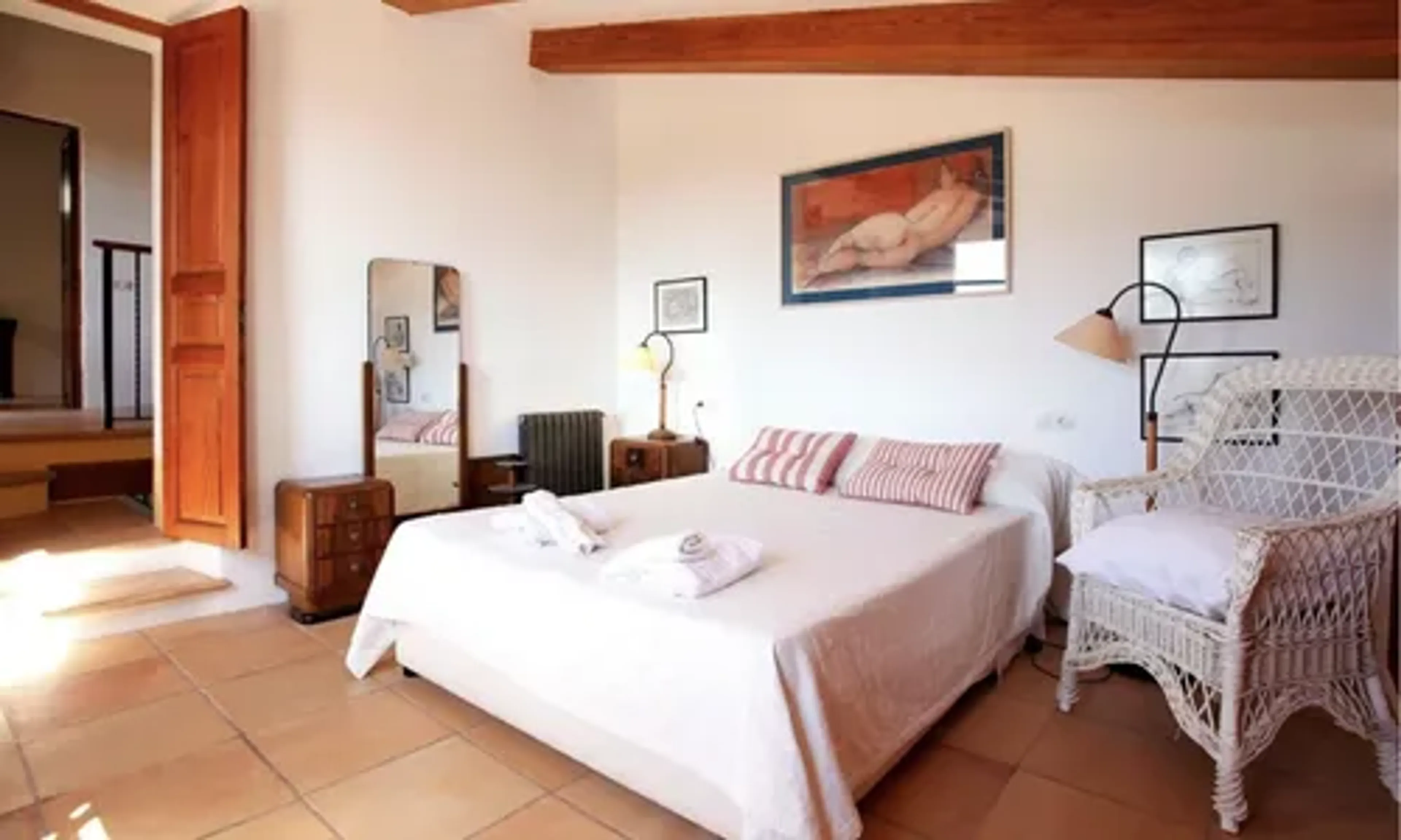 Privates Zimmer mit Gemeinschaftsbad - 1