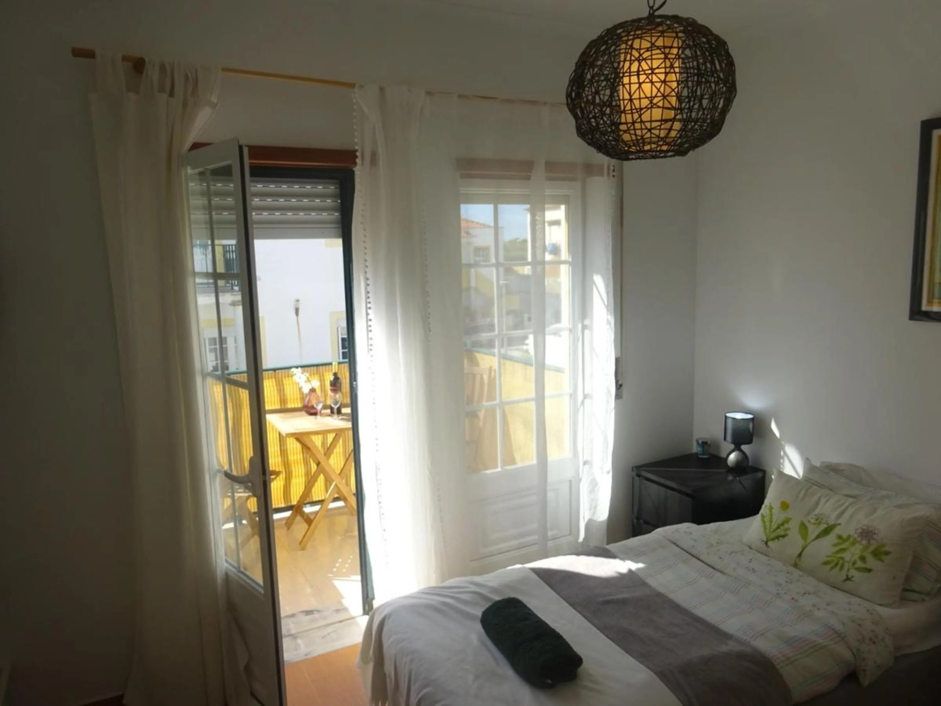 Zweibettzimmer mit geteiltem Bad - 2