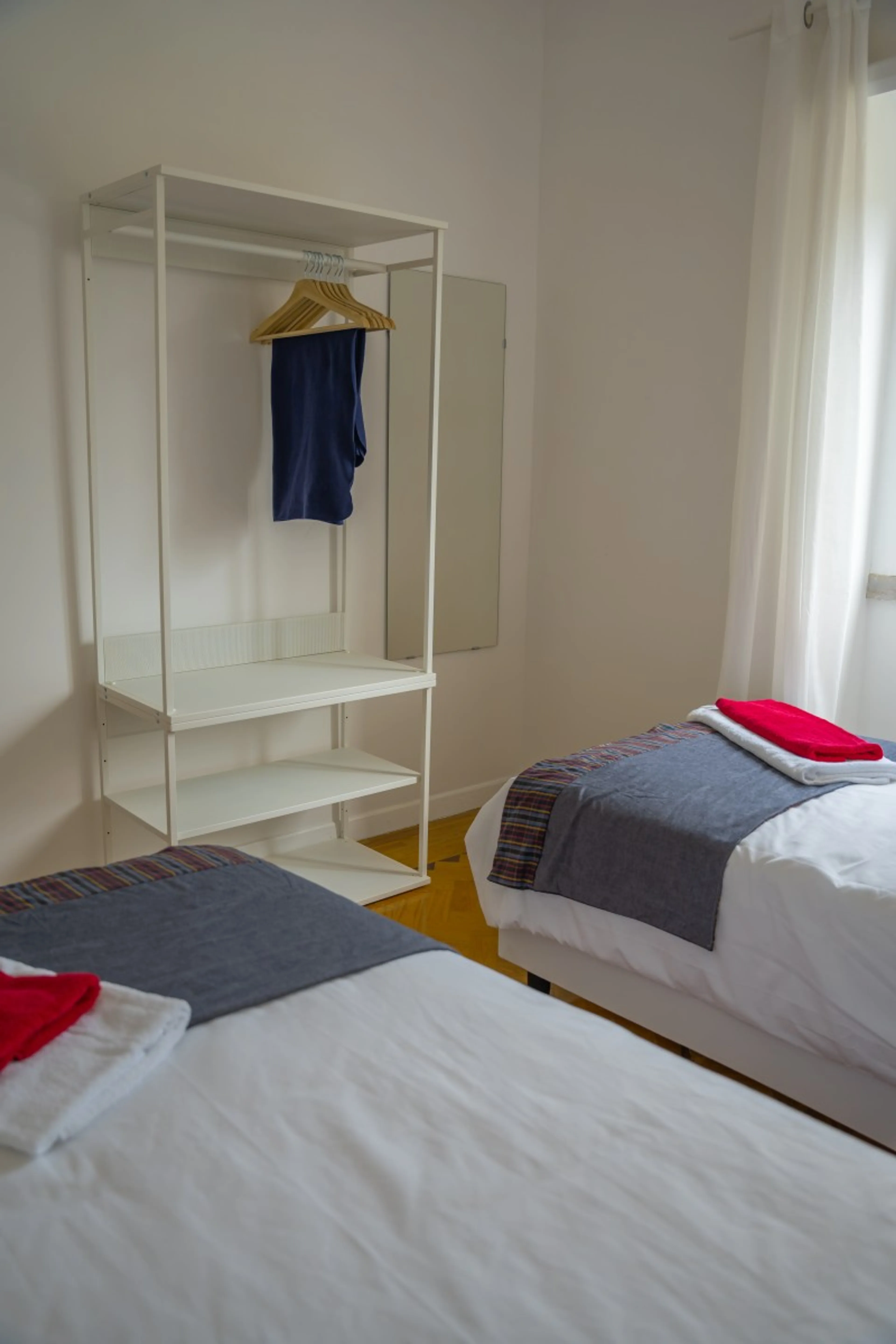 Adraga Doppel-/Zweibettzimmer - 3