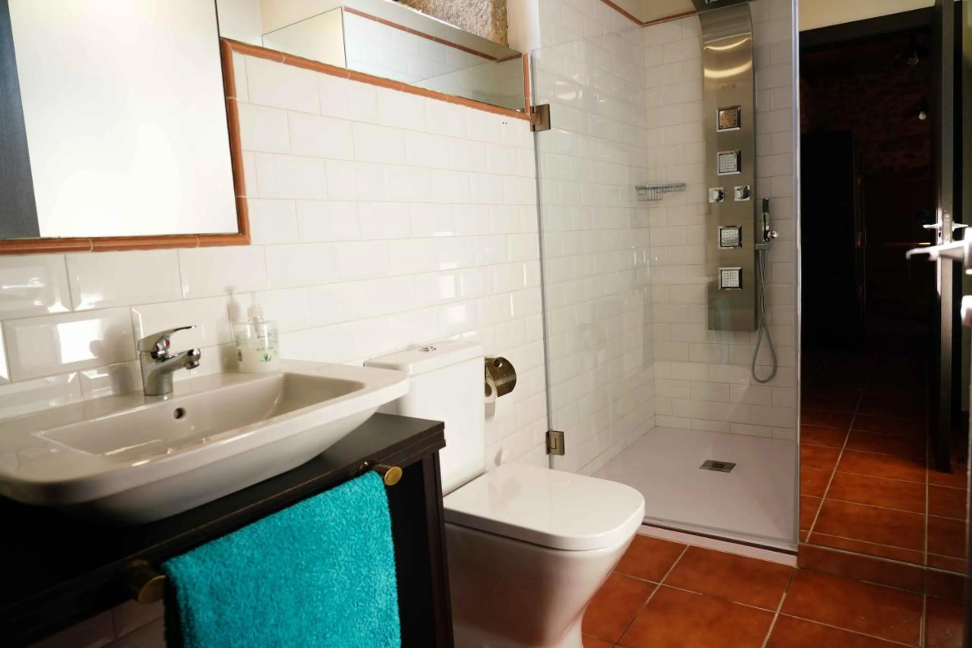 Standard Zimmer mit privatem Badezimmer - 2