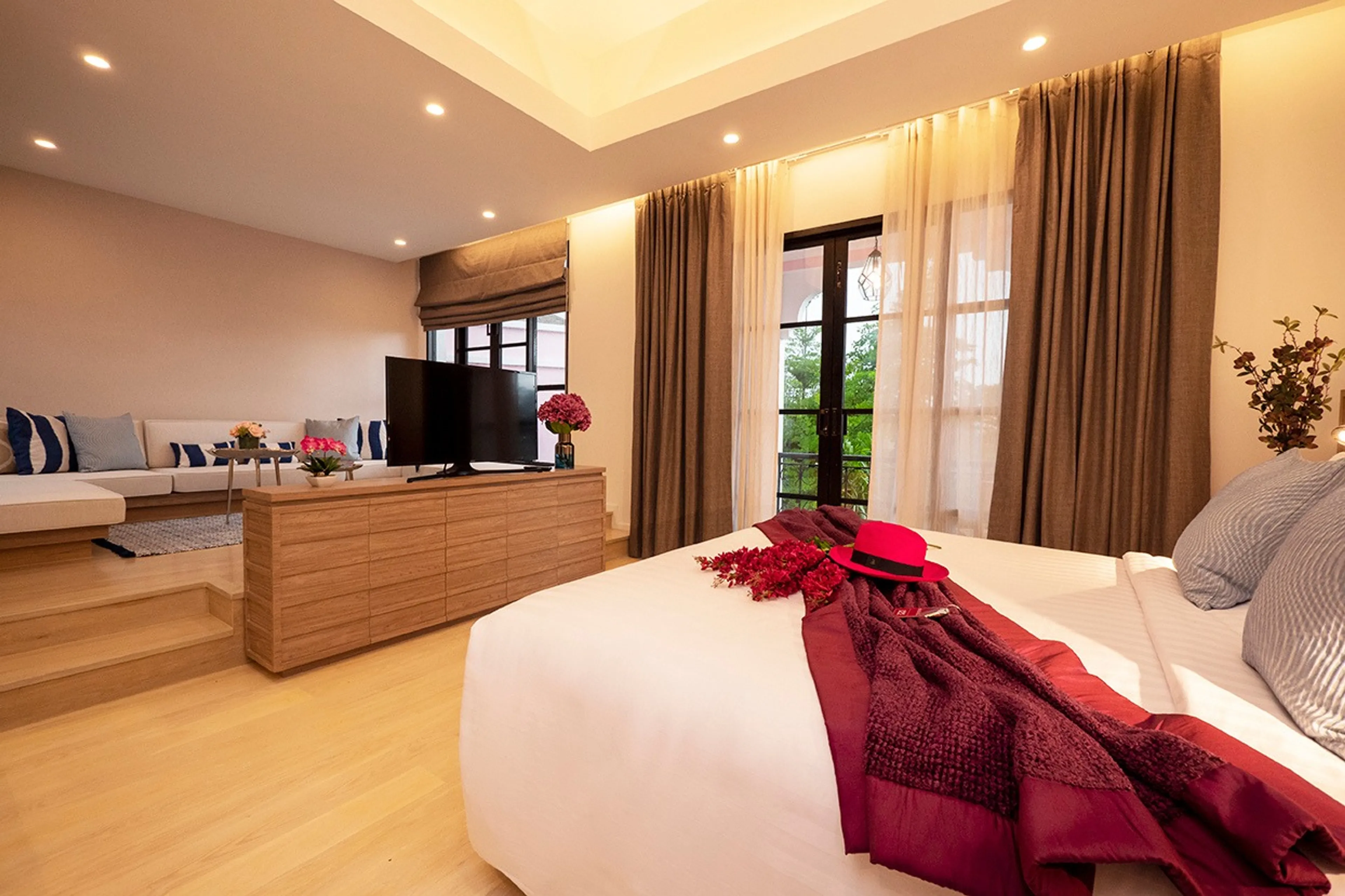 Suite - 1