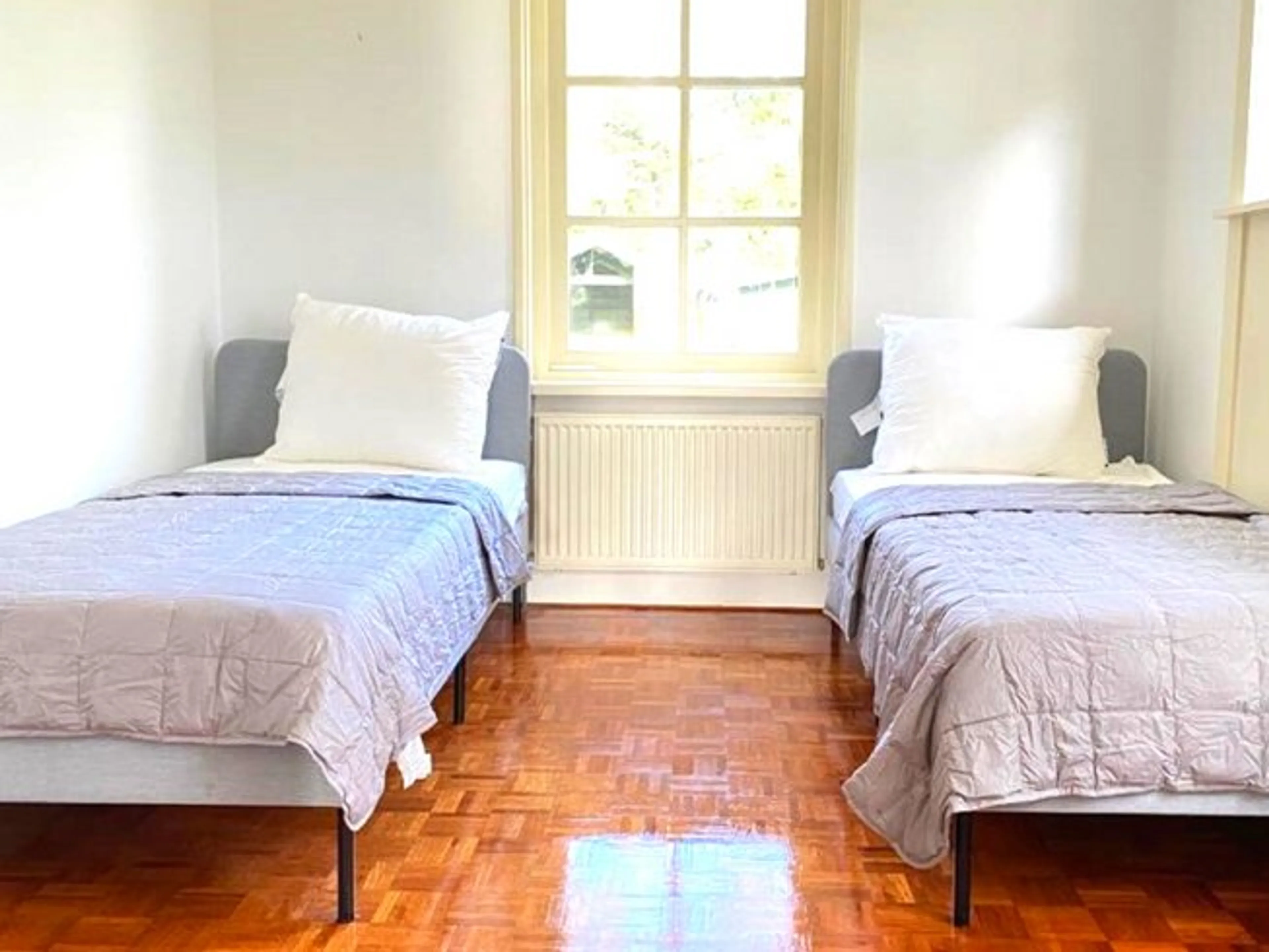 Geteiltes Zweibettzimmer - 1