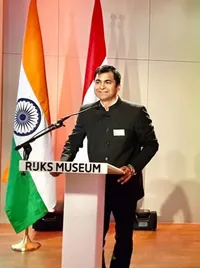 Dr. Amit Khanna - Yoga-Therapeut