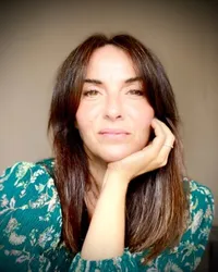 Sandra D. Bianco (Zertifizierte Yogalehrerin 500 E-RYT - Ashtanga & Vinyasa Yoga)